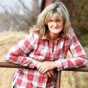 Meet your Posher, Rhonda